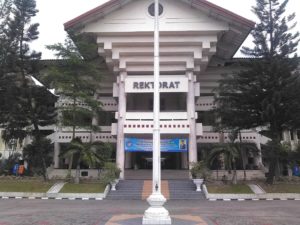 √ Profil Universitas Negeri Yogyakarta (UNY)